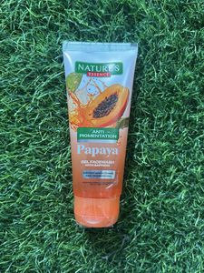 Nature's Essence Papaya Facewash