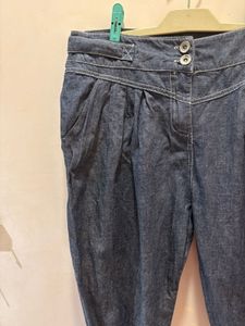 Stylish Denim Cropped Imported Pants