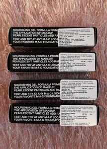 Mac Natural Radiance Base Lumiere
