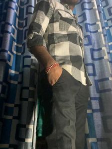 Men's Checkered Casual Shirt