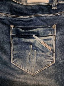 Lotus Skinny Jeans 🪷