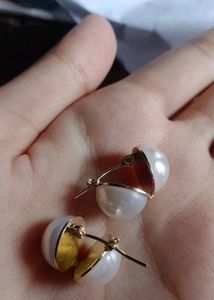 Hook Pearl Earring | Sohi |