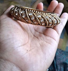 Vintage Gold Rhinestone Bangle