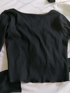 Dramatic Sleeves Crop Top