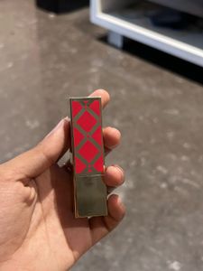 Estee Lauder Pure Color Envy Lipstick – Shade: 111