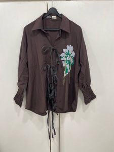 Indo-Italian Glam: Gilded Earth Blouse! 🤎✨