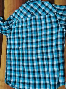 Mufti Men Green Checks Cotton Casual Shirt