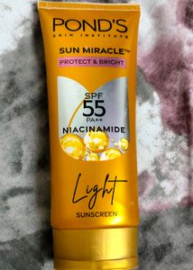 Ponds Niacinamide SPF 55 Pa++ Light Sunscreen