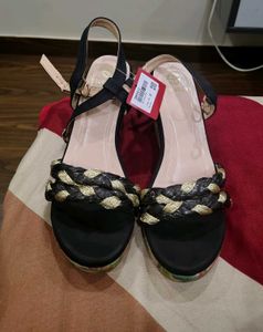 Stelatoes Black & Gold Wedge Sandals
