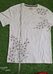 Brand New White Floral Print T-Shirt