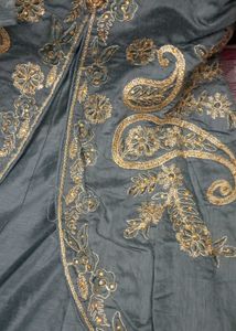 Elegant Ethnic Gown with similar legi