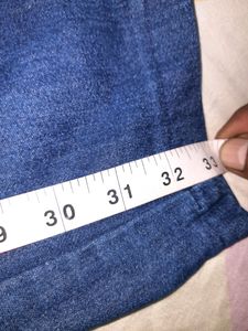 Jealous 21 Women&#39;s Dark Blue Mid-Rise Jeans Size 30