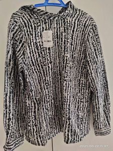 Formal Shirt - New - Bust 40 -L
