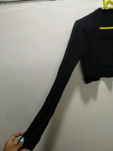 Womens Crop Shrug.Long Sleeves. Small Size