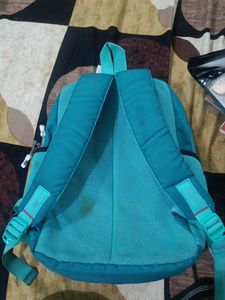 Combo Backpack Offer Grab Soon