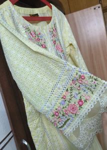 OG Pakistani Lawn Floral Embroidered Kurta Set