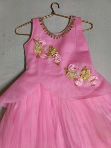Beautiful Girls Calf Length Party Dress🎀