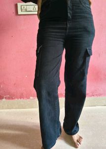 6 Pocket Cargo
