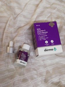 Derma Co Vitamin C 10 % Serum