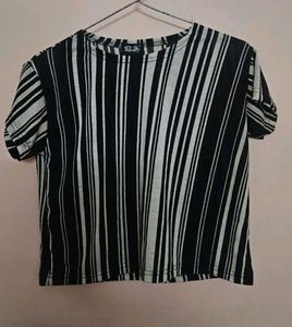 Stripped Crop Top