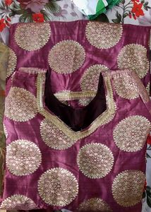 Elegant Indian Outfit With Net Dupatta