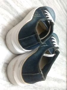 Denim fabric shoes