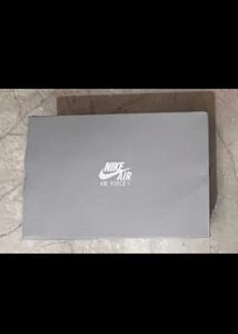 NIKE AF1