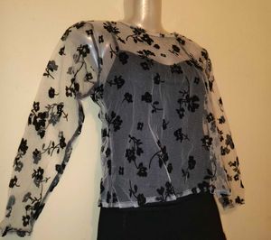 Size Small🎁Buy 2 Get 1 Free 🎁 Floral Sheer Top