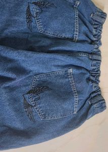 Vintage Blue Graffiti-Print Denim Jogger Jeans (Un