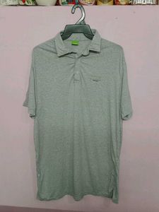 HUGO BOSS Men&#39;s Grey Tshirt