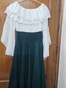 Elegant Off-Shoulder Maxi Dress