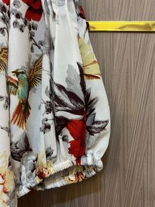 Floral Print Tie Neck Top