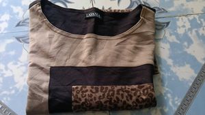 Lasania Color Block Top