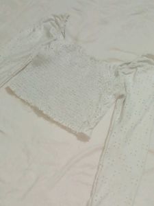 White Crop Top With Beautiful Sleeve Design😌
