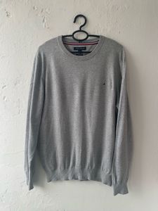 Tommy Hilfiger Grey Sweater