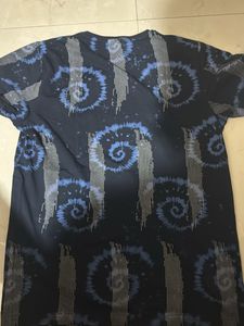 Spiral Print T-Shirt
