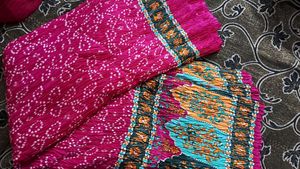 New Beautiful Crush Dola Silk Saree