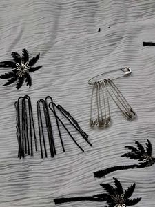 Juda Pins & Safety Pin