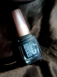 Lakme Insta Liner
