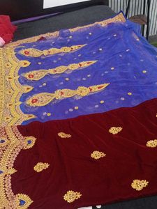 maroon and navy blue velvet saree