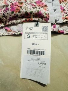 New Zara  Brand Top With Tag