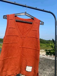 Coral half sweater