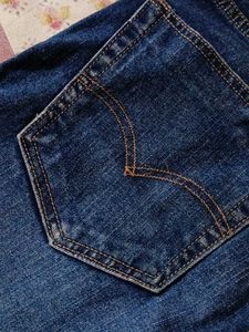 Levi's Jeans - Classic Style