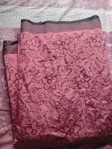 Floral Embroidery Saree With Blouse Piece
