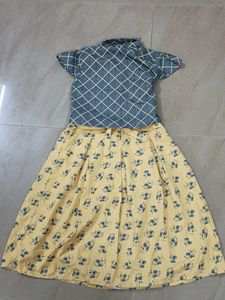 Jacket-styled gown