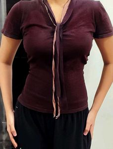 Maroon Tie-Neck Fitted Top