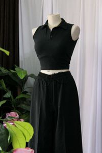 Black Crop Top