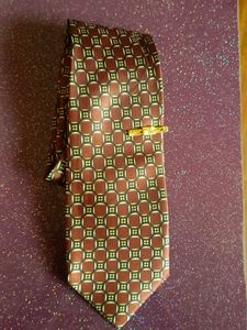Tie
