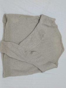 Beige Knit Cardigan ❄️🧥