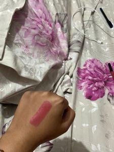Zudio Cloud Kiss Lip Colour